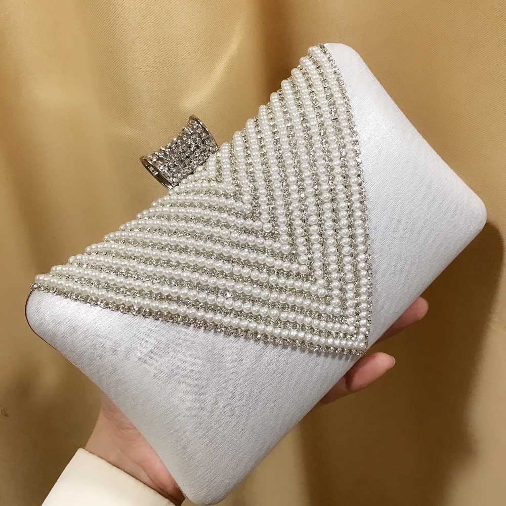 Women Pearl Diamond Beaded Eve - Mini Purse Chain recension och pris