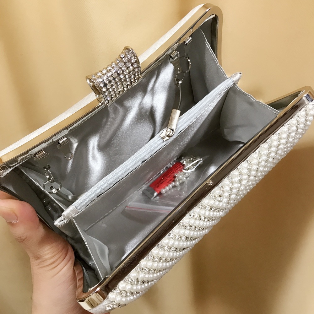 Women Pearl Diamond Beaded Eve - Mini Purse Chain recension och pris