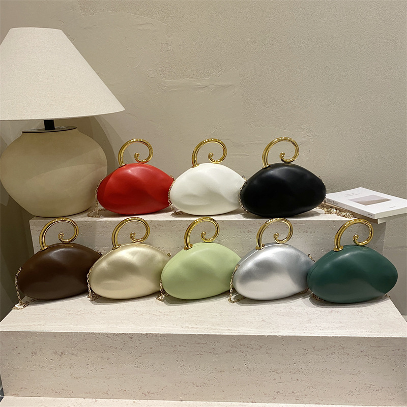 Luxury Curved Pebble Shape Min - Mini Purse Chain recension och pris